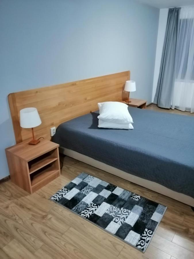 Bed and Breakfast Kolpinghaus à Caransebeş Extérieur photo
