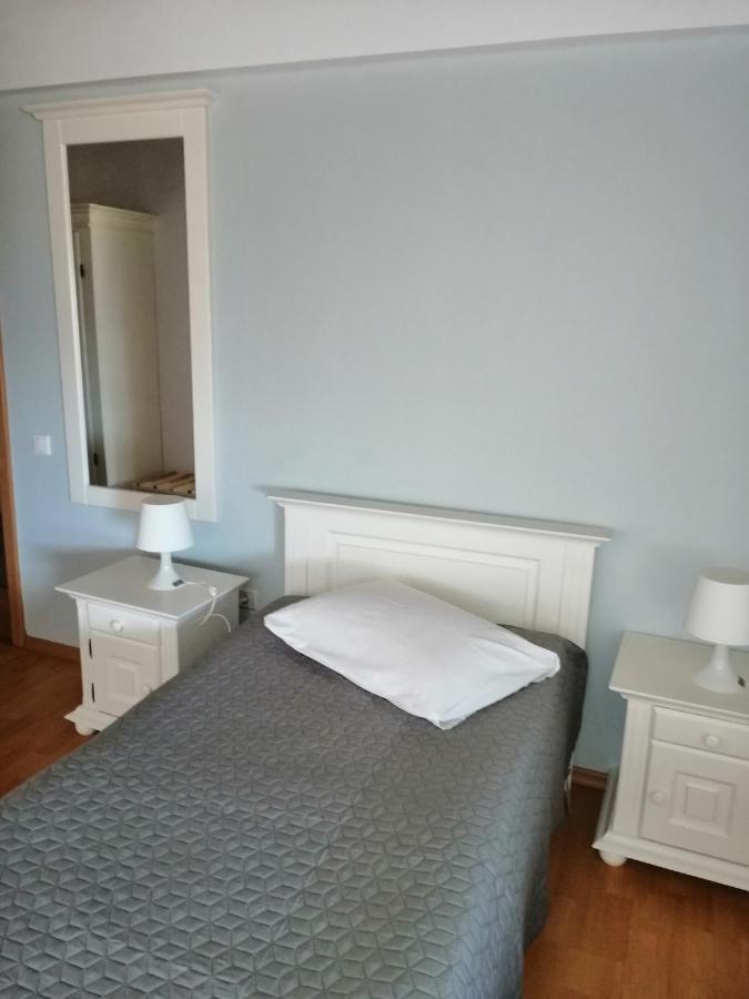 Bed and Breakfast Kolpinghaus à Caransebeş Extérieur photo